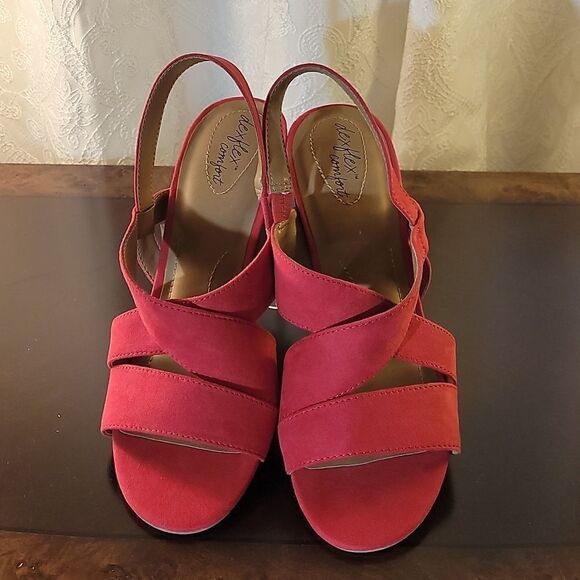 BRAND NEW DEXFLEX COMFORT CHUNKY HEEL SANDAL - Picture 2 of 12